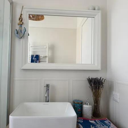 Ca' Del Poggio - Bike & Mare Apartmán Marina dʼAndora